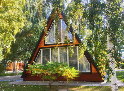 Коттеджи 2-x этажные [до 8 человек]